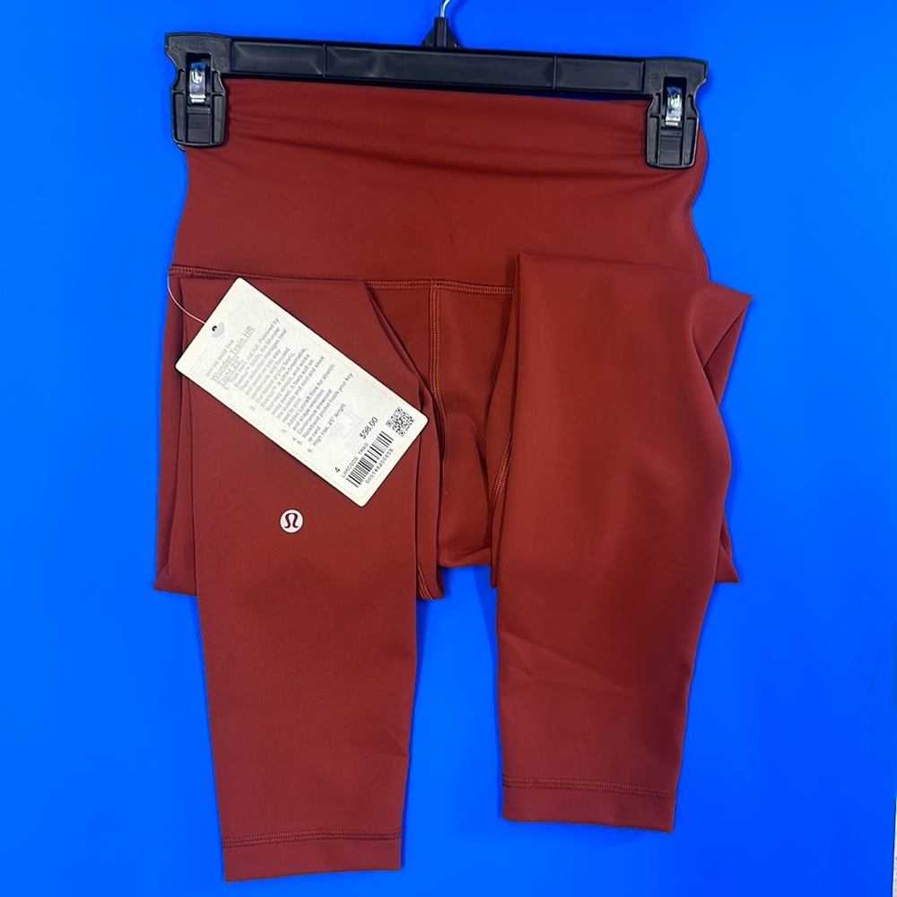 Wunder train HR tight 25” size 4